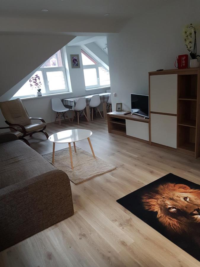 Liuto Apartamentai Juodkrantė Exteriér fotografie
