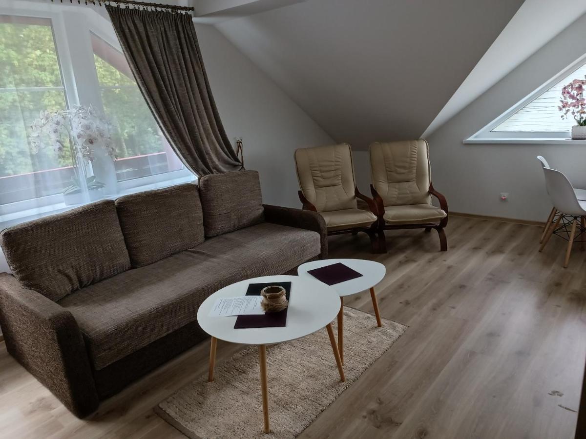 Liuto Apartamentai Juodkrantė Exteriér fotografie